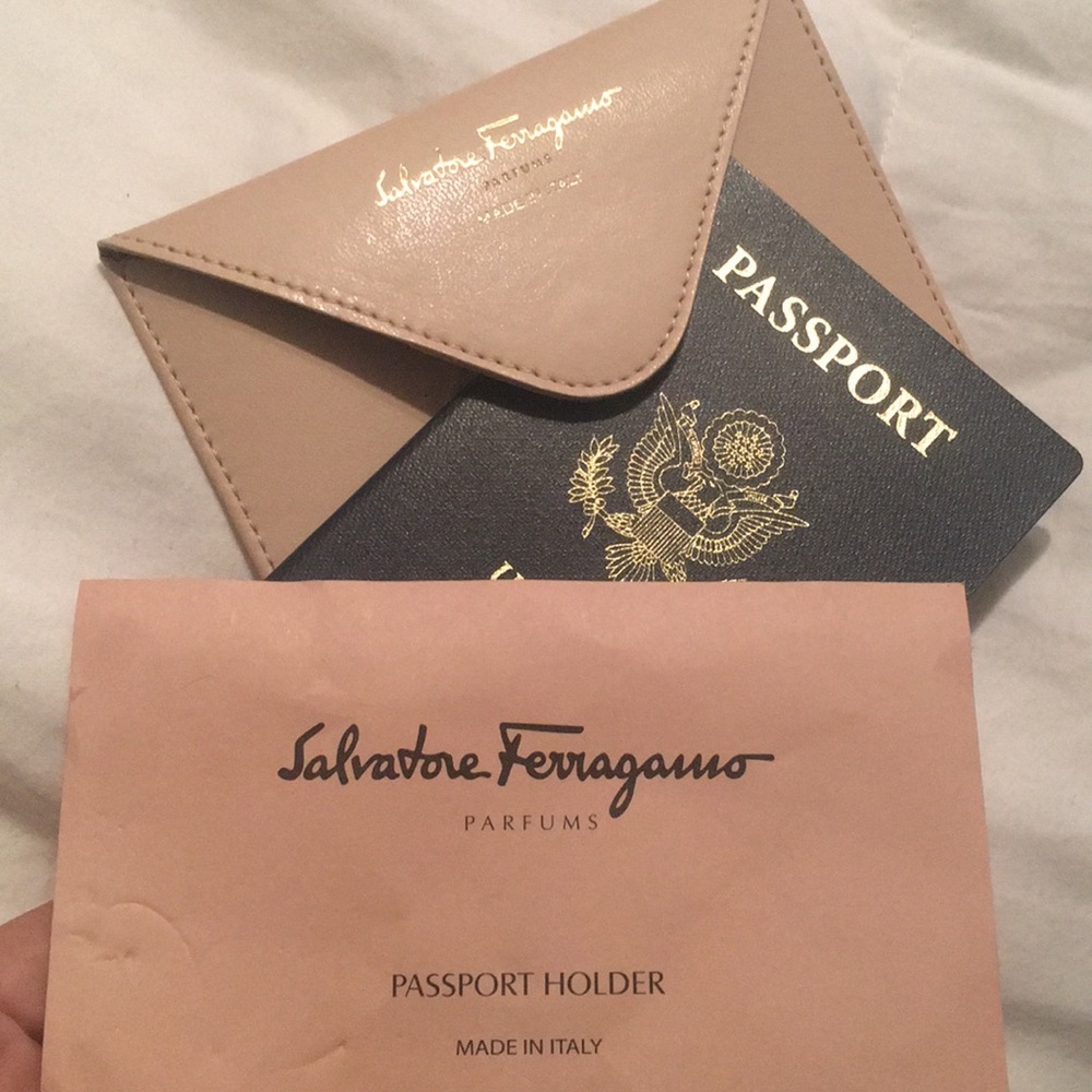 SALVATORE FERRAGAMO